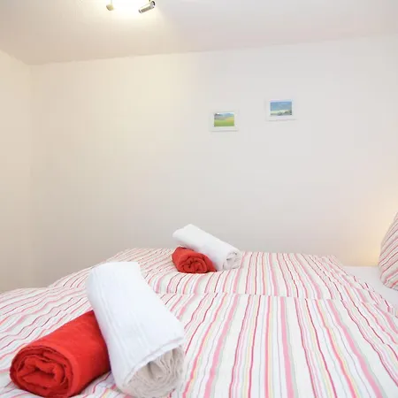 Apartment Near The Area *