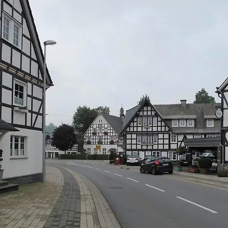 Apartment Near The Area